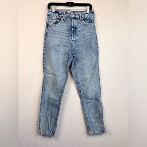 We The Free Zuri Ultra High Rise Ankle Mom jeans Size 30